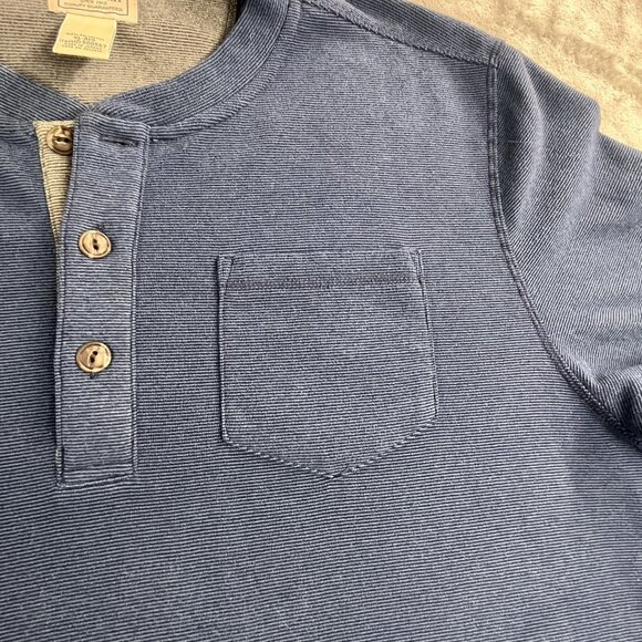 LL Bean Henley Shirt Mens XL Blue Long Sleeve Pocket Outdoors 500557 Polyester - Picture 7 of 12